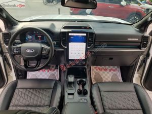 Xe Ford Everest Platinum 2.0L 4x4 AT 2025