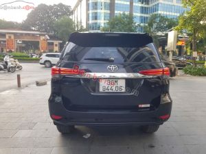 Xe Toyota Fortuner 2.7V 4x2 AT 2019