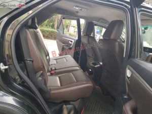Xe Toyota Fortuner 2.7V 4x2 AT 2019