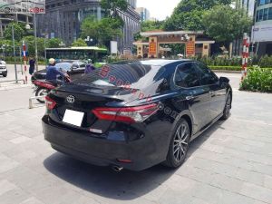 Xe Toyota Camry 2.0Q 2021