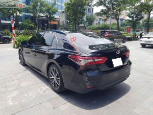 Xe Toyota Camry 2.0Q 2021