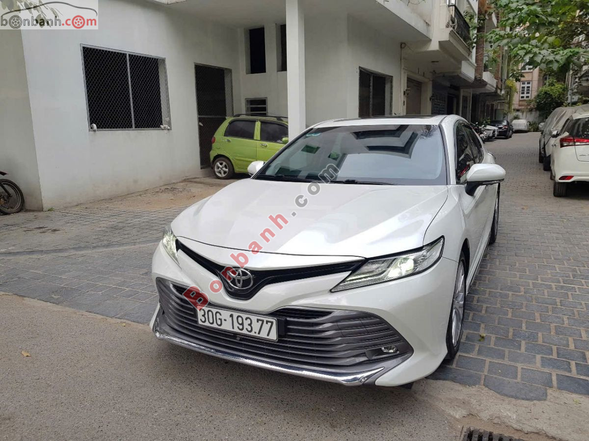 Xe Toyota Camry 2.5Q 2019