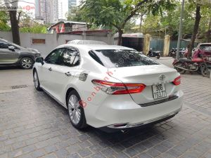 Xe Toyota Camry 2.5Q 2019