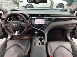 Xe Toyota Camry 2.5Q 2020