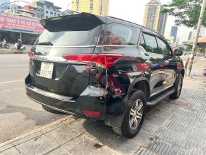 Xe Toyota Fortuner 2.7V 4x2 AT 2018