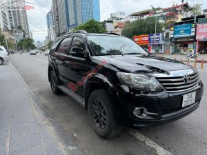 Xe Toyota Fortuner 2.7V 4X2 AT 2016