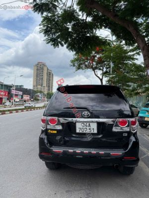 Xe Toyota Fortuner 2.7V 4X2 AT 2016