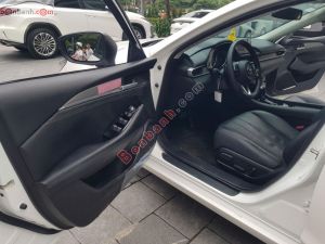 Xe Mazda 6 Premium 2.0 AT 2024