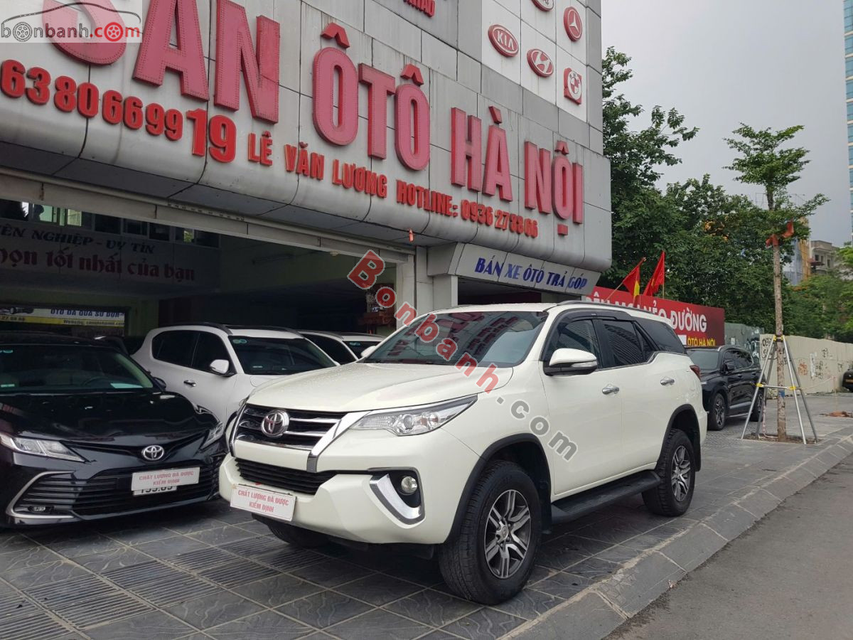 Xe Toyota Fortuner 2.7V 4x2 AT 2018