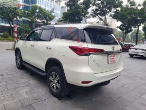 Xe Toyota Fortuner 2.7V 4x2 AT 2018