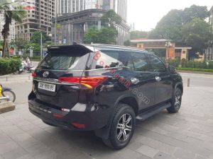 Xe Toyota Fortuner 2.7V 4x2 AT 2017