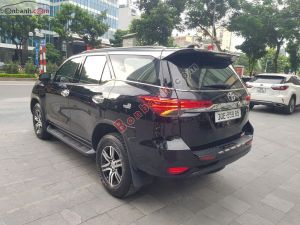 Xe Toyota Fortuner 2.7V 4x2 AT 2017