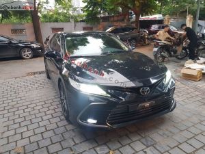 Xe Toyota Camry 2.0Q 2023