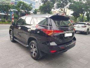 Xe Toyota Fortuner 2.7V 4x2 AT 2017