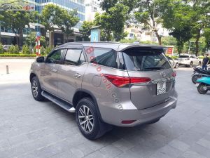 Xe Toyota Fortuner 2.8V 4x4 AT 2019