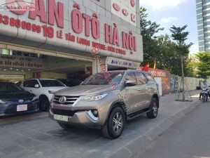 Toyota Fortuner 2.7V 4x2 AT